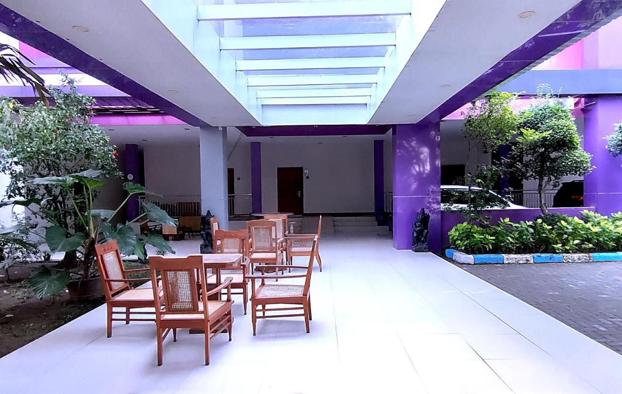 Twin Star Hotell Solo Eksteriør bilde
