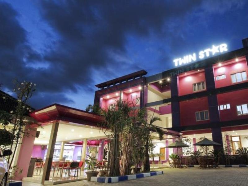 Twin Star Hotell Solo Eksteriør bilde